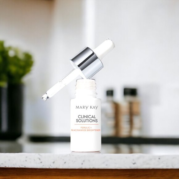 Clinical Solutions Ferulic + Niacinamide Brightener - Mary Kay Exclusive - Picture 3 of 8